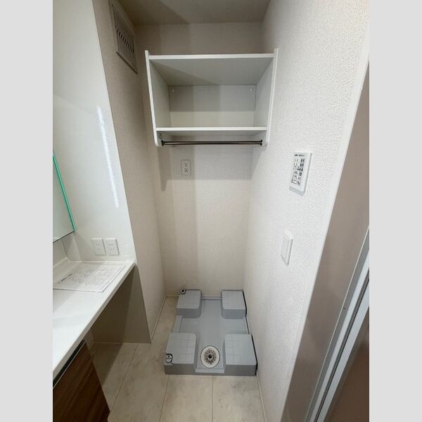 シンビジウム湘南台302号室 室内洗濯機置き場