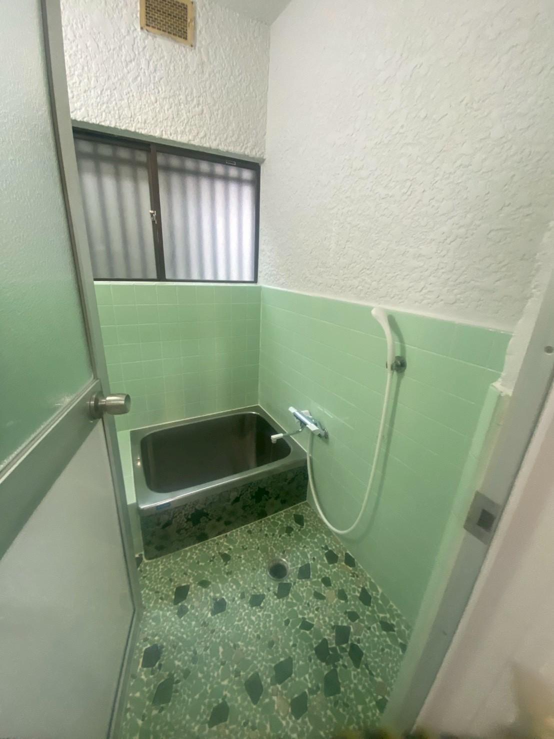 秦野市渋沢戸建 駐車場