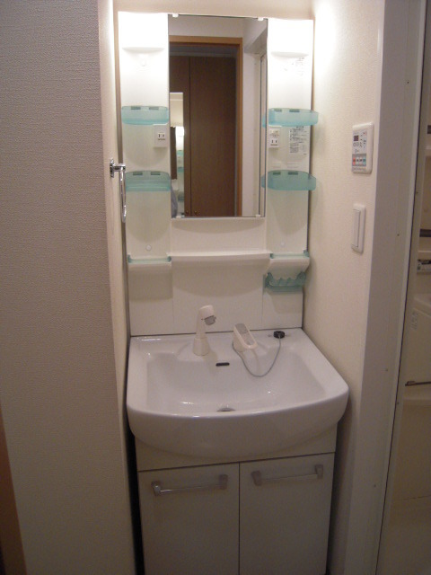 グランディスタ菊名 洗面