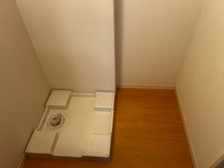 ミニョン・Ｍ2階 洗面