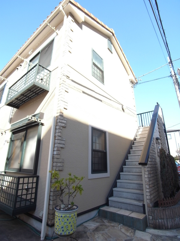 リリックコートBell1階 外観