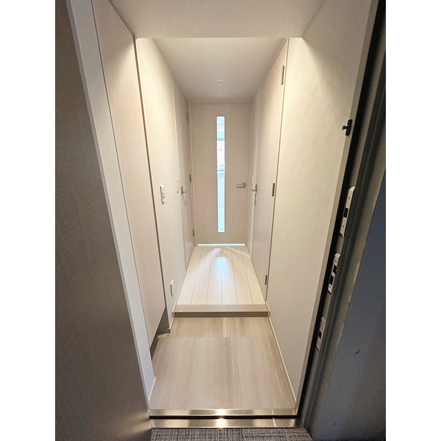 ブランシエスタ品川大井町パークエッジ0401号室 玄関