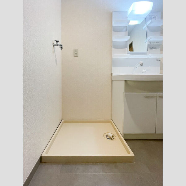 シンヤハンズ　Ⅰ303号室 室内洗濯機置場