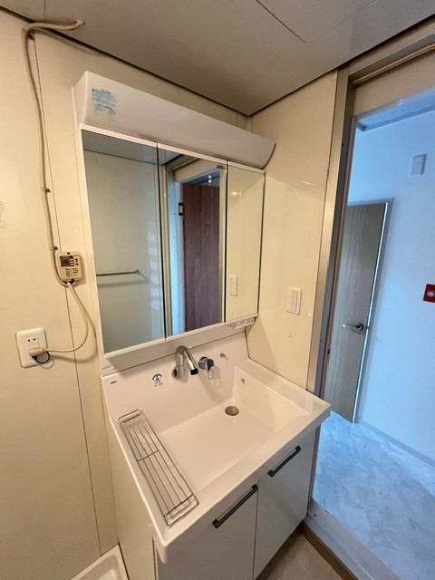 京王山田マンションＡ棟 洗面