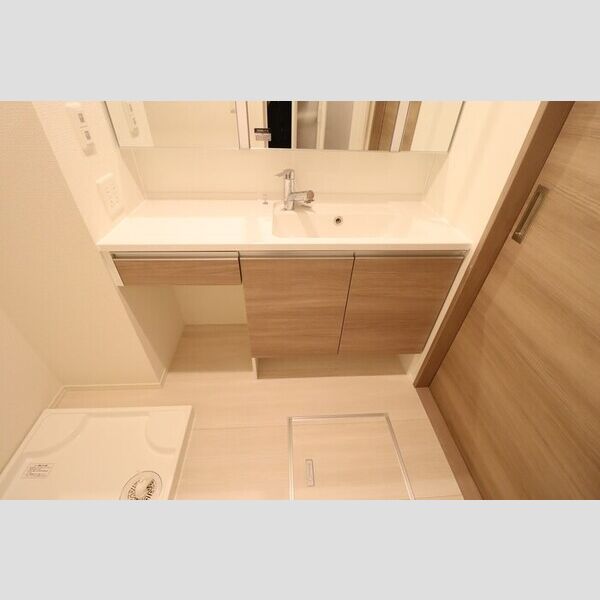 T's court(ティーズコート) 洗髪洗面化粧台