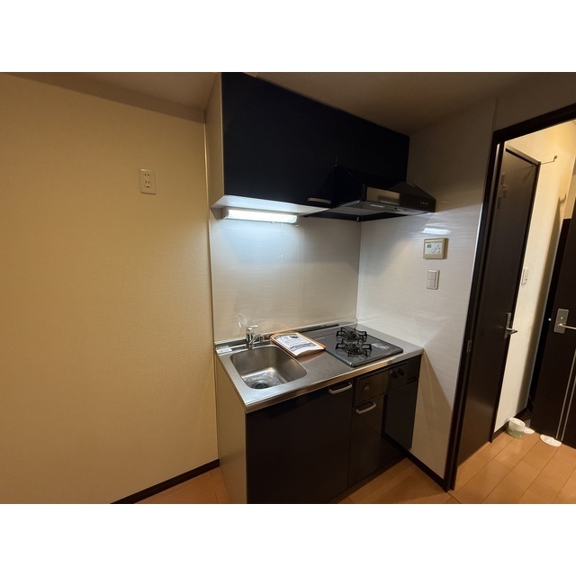 ヴィクトリアンコート千葉401号室 同建物別部屋の参考画像