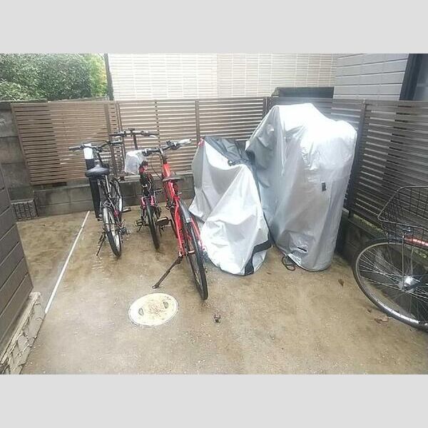 M.EUPHORIA102号室 駐輪場