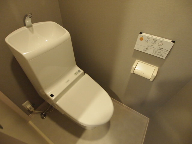 フローラ千葉1階 トイレ