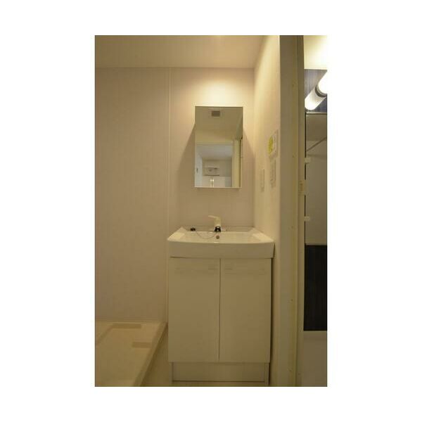 HERMITAGE　Waseda　Machi 洗面