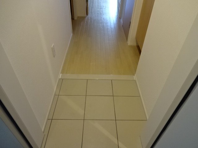 アローネ浅草 玄関