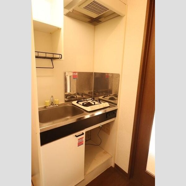 鶴寿館202号室 一口ガスコンロのキッチン