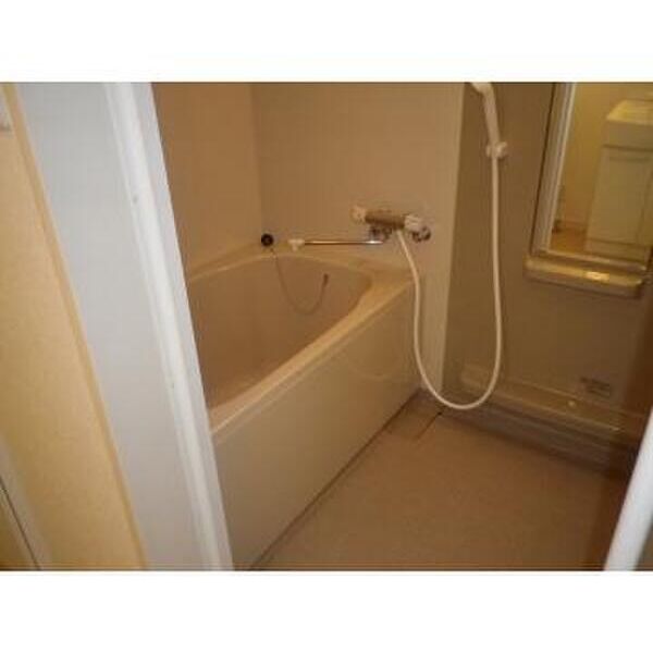 グランド　ソレーユ102号室 お風呂