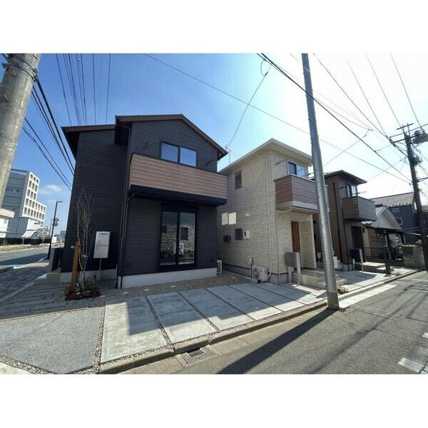 Pieni　Metsa　さいたま新都心の外観画像