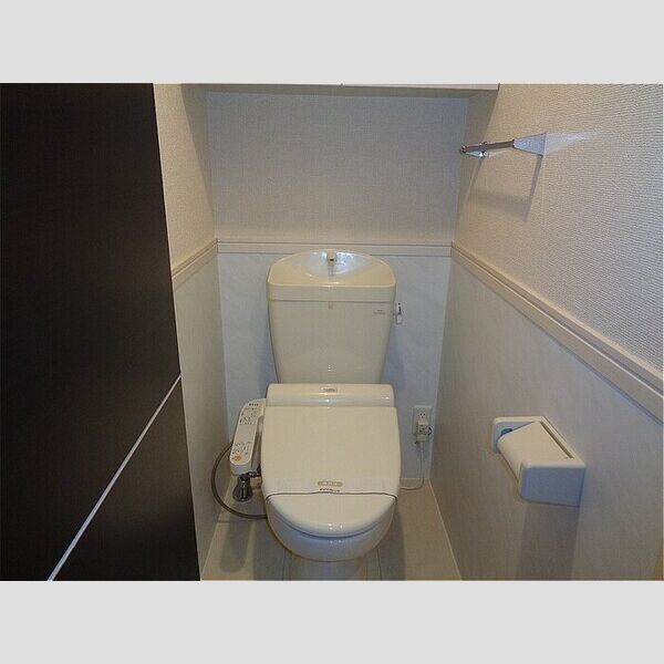 メゾン陽光台 温水洗浄暖房便座