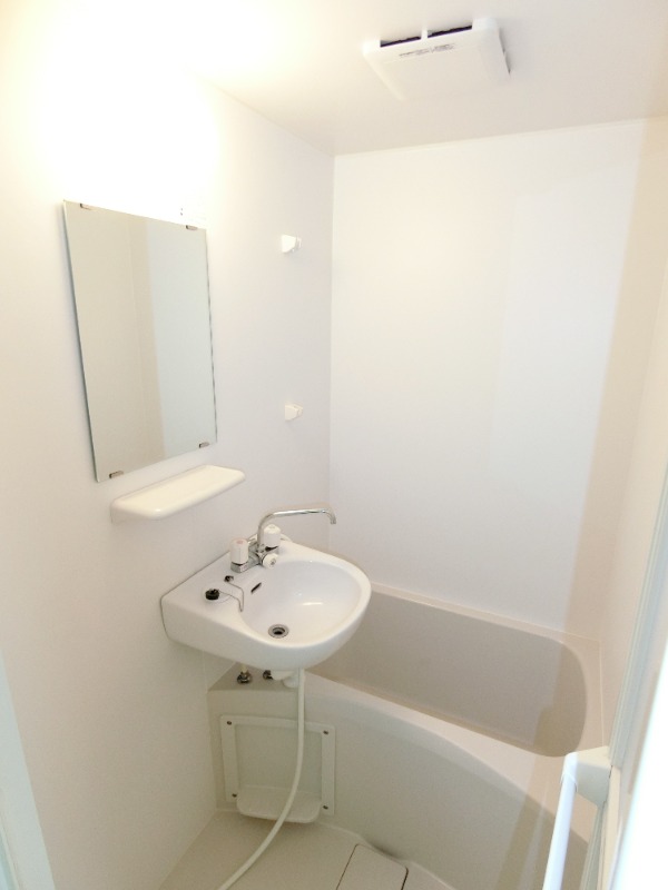 ミルプラージュ 十分な広さのバスルーム