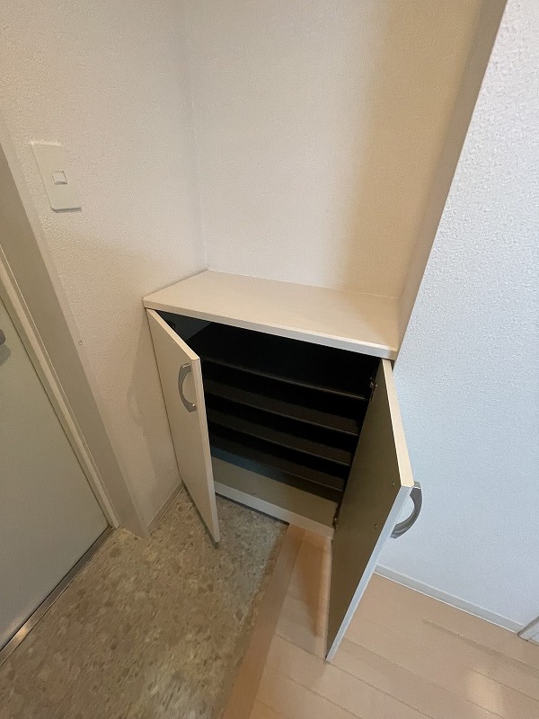 グリーンフィールド 玄関