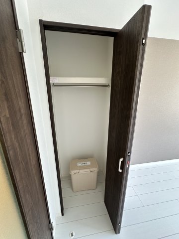 アース長津田205号室 収納