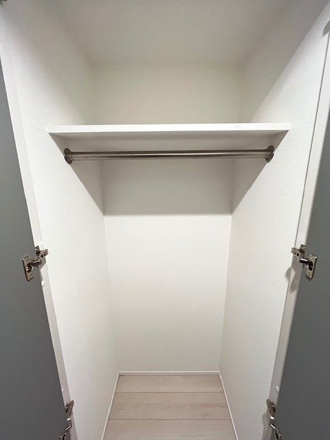 レジディア新宿イースト4階 収納