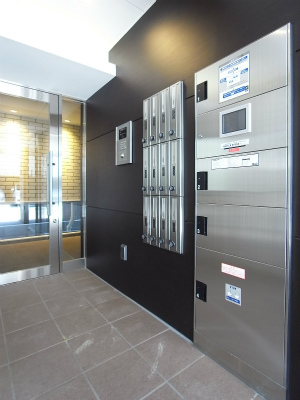 リブリ・蔵前 エントランス