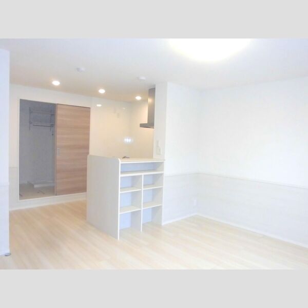 サルターレ リビング