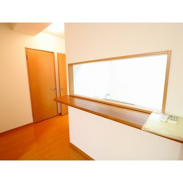 アンプルールフェール Plage ※同建物他の号室の参考写真です