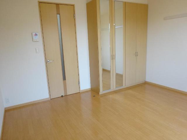 グリーンモール 洋室８．８帖