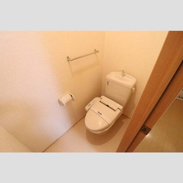 MTアーバンコート101号室 温水洗浄暖房便座