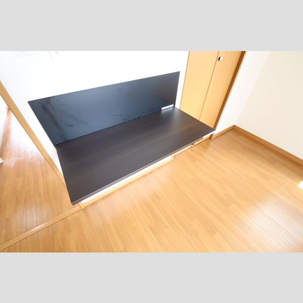 エスポワール105号室 ワークデスク