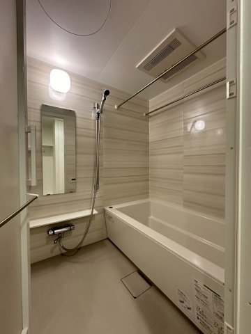 フロンティア新宿タワー814号室 ※参考写真 