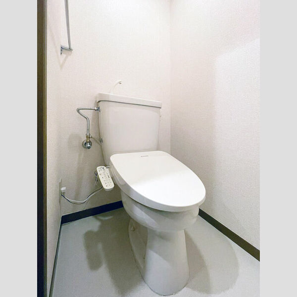 ピアエスポワール203号室 トイレ
