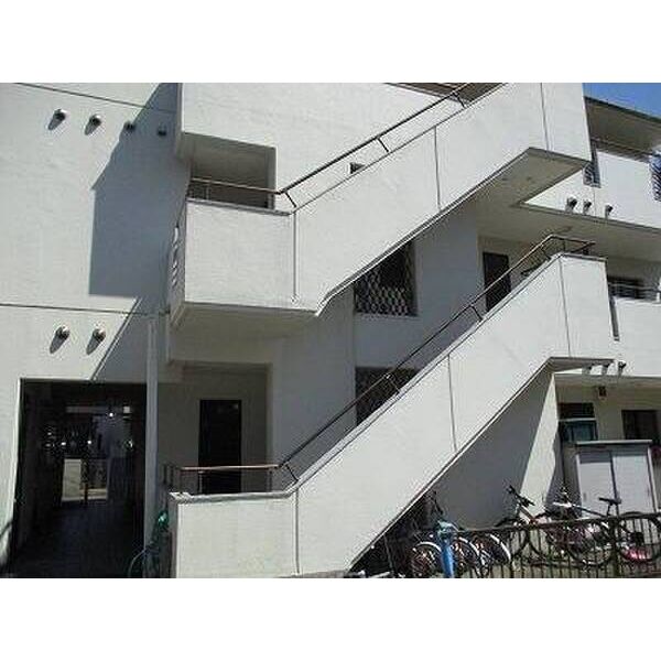 ディーオーアイ港南 外観