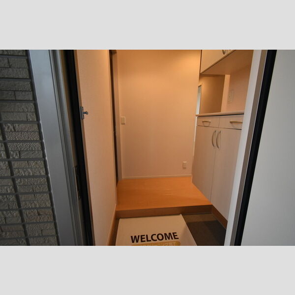 ラ・テール　ドゥ 玄関ホール