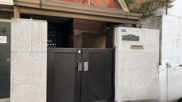 本町ビルB1号室 外観