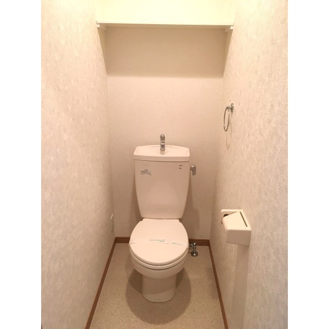 アンプルールフェール 東浅川 内観
