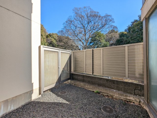 ベルジューレ高輪0102号室 庭