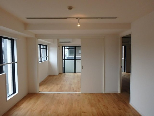 ＤｅＬＣＣＳ 中野新橋 リビング