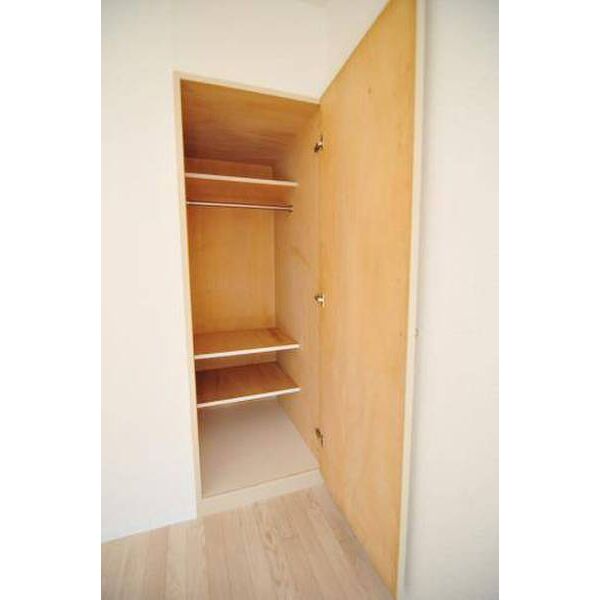 メゾン・ド・ロワジール 収納