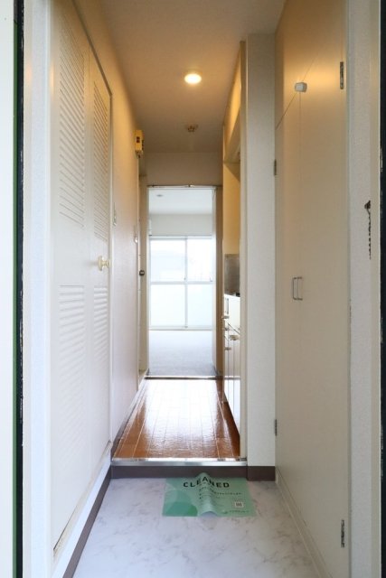 トップ平和台3階 玄関