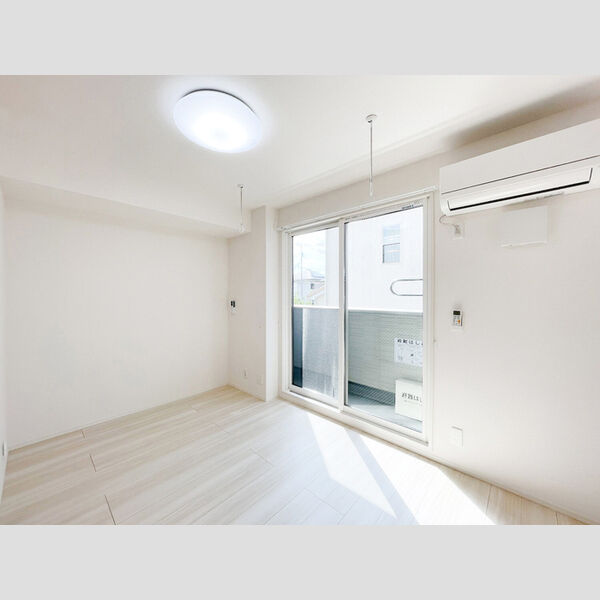 レイク・エスポワ リビング