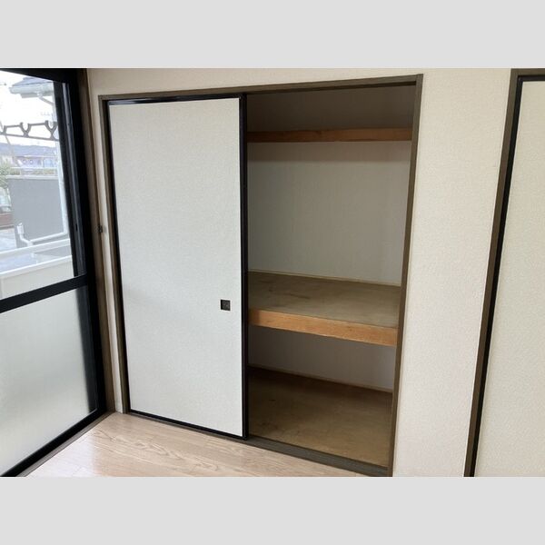 グリーンヒル新宿 収納