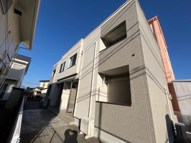 アルコ　イーリス 外観写真（昼）