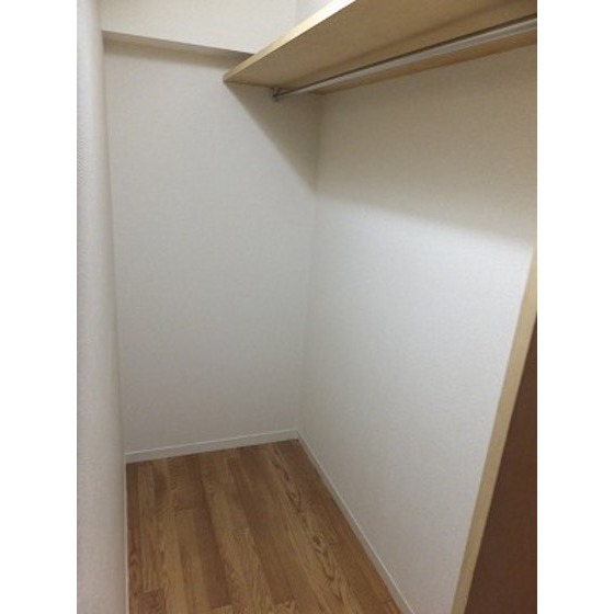 マンション国領 内観