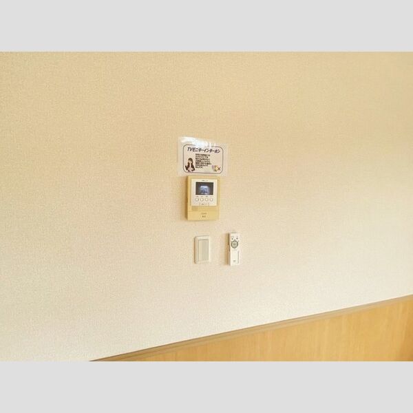 エスポワール　D 録画機能付きTVインターホン