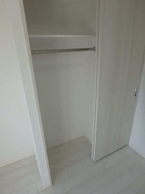 ガーラ・グランディ川崎西口 たっぷりとした収納スペースです