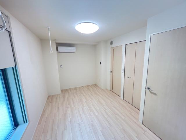 アンジュ  オー（Ａnge　eau）102号室 リビング