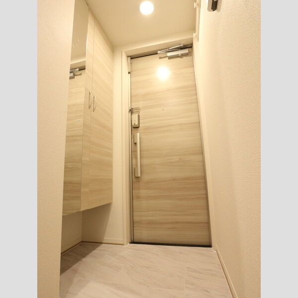 アニマート 玄関