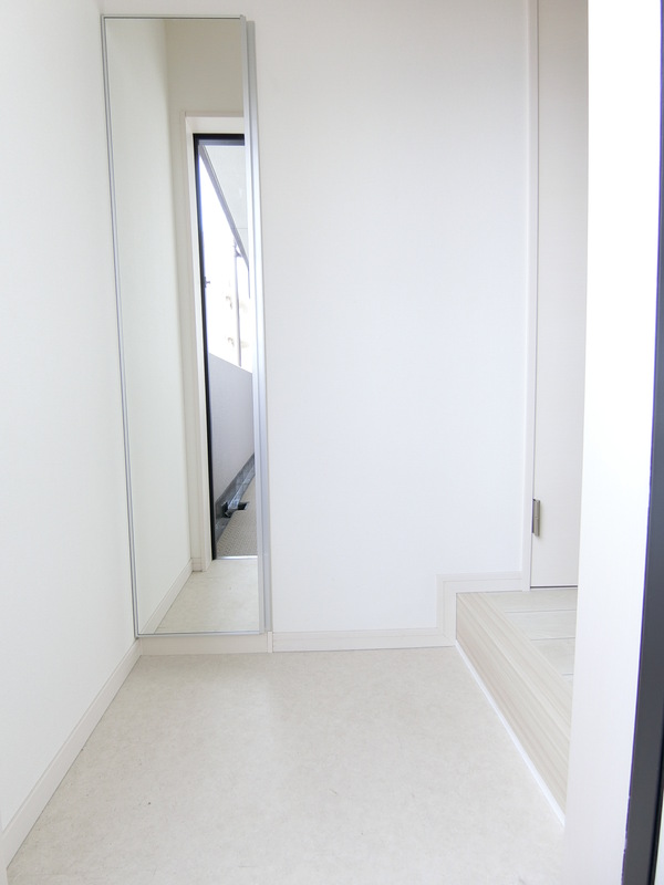 リブリ・ドルチェ5階 玄関