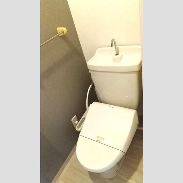 メゾン・ファミール 温水洗浄暖房便座