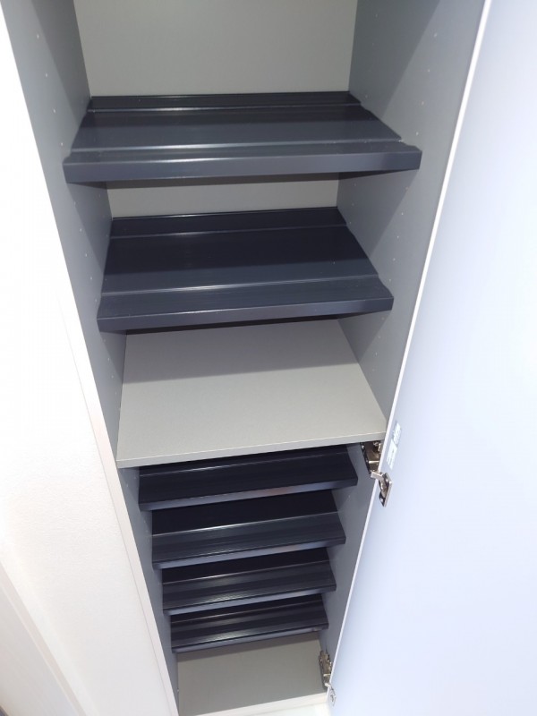 ルミエール1階 玄関