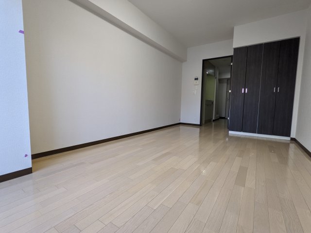 ジュモー京成船橋405号室 リビング